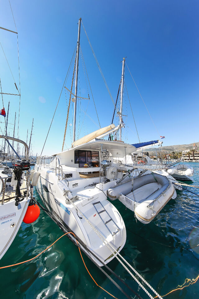 Lipari 41 Mahana